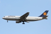 D-AIAM, Airbus A300B4-600, Lufthansa