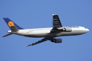 D-AIAY, Airbus A300B4-600R, Lufthansa