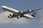 D-AIHZ, Airbus A340-600, Lufthansa