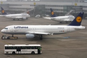 D-AIPA, Airbus A320-200, Lufthansa