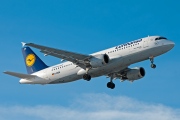 D-AIQE, Airbus A320-200, Lufthansa