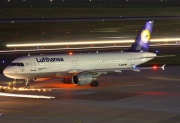 D-AIQN, Airbus A320-200, Lufthansa