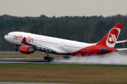 D-ALPE, Airbus A330-200, Air Berlin