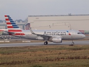 D-AVWC, Airbus A319-100, American Airlines