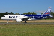 D-AXAJ, Airbus A320-200, Lan Airline