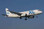 D-AXLA, Airbus A320-200, XL Airways Germany