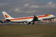 EC-GGS, Airbus A340-300, Iberia