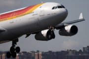 EC-GPB, Airbus A340-300, Iberia