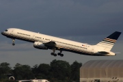 EC-ISY, Boeing 757-200, Privilege Style