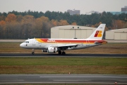 EC-KHM, Airbus A319-100, Iberia