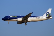 EC-KIK, Airbus A320-200, Air Comet