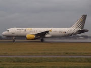 EC-LML, Airbus A320-200, Vueling