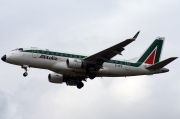 EI-DFG, Embraer ERJ 170-100LR, Alitalia Express