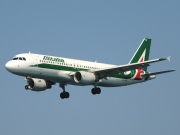 EI-DTK, Airbus A320-200, Alitalia