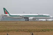 EI-IXI, Airbus A321-100, Alitalia