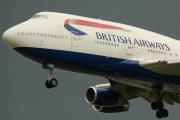 G-BNLU, Boeing 747-400, British Airways