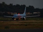 G-CDZI, Boeing 737-800, Thomsonfly