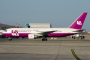 G-CECU, Boeing 767-200, UK International Airlines