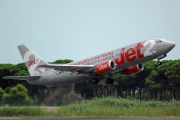 G-CELD, Boeing 737-300, Jet2.com