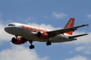 G-EZAM, Airbus A319-100, easyJet