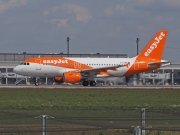 G-EZBW, Airbus A319-100, easyJet