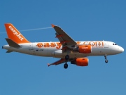 G-EZBY, Airbus A319-100, easyJet