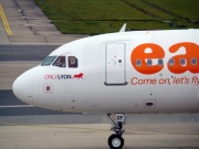 G-EZDF, Airbus A319-100, easyJet