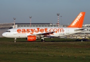 G-EZDH, Airbus A319-100, easyJet