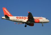 G-EZDM, Airbus A319-100, easyJet