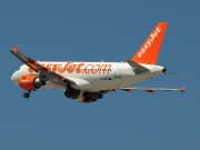 G-EZFS, Airbus A319-100, easyJet