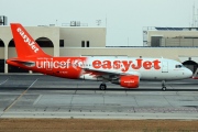 G-EZIO, Airbus A319-100, easyJet