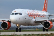 G-EZTA, Airbus A320-200, easyJet