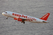 G-EZUY, Airbus A320-200, easyJet