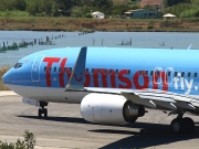 G-FDZA, Boeing 737-800, Thomsonfly