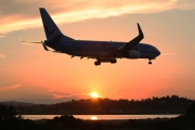 G-FDZB, Boeing 737-800, Thomsonfly