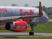 G-LSAC, Boeing 757-200, Jet2.com