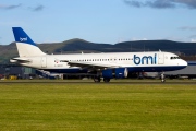 G-MEDH, Airbus A320-200, bmi