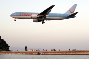 G-OBYI, Boeing 767-300ER, Thomsonfly