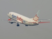 G-TOYI, Boeing 737-300, bmibaby