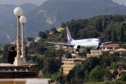 HA-LOC, Boeing 737-800, MALEV Hungarian Airlines