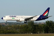 HA-LOC, Boeing 737-800, MALEV Hungarian Airlines