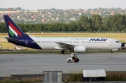 HA-LOH, Boeing 737-800, MALEV Hungarian Airlines