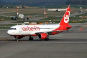 HB-IOQ, Airbus A320-200, Air Berlin