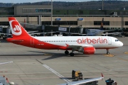 HB-IOQ, Airbus A320-200, Air Berlin