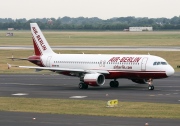 HB-IOU, Airbus A320-200, Air Berlin