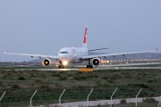 HB-IQC, Airbus A330-200, Swiss International Air Lines