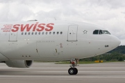 HB-IQR, Airbus A330-200, Swiss International Air Lines