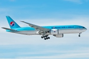 HL8251, Boeing 777F, Korean Air Cargo