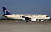 HZ-AS12, Airbus A320-200, Saudi Arabian Airlines