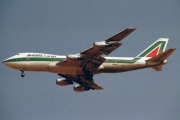 I-DEMC, Boeing 747-200B(SF), Alitalia